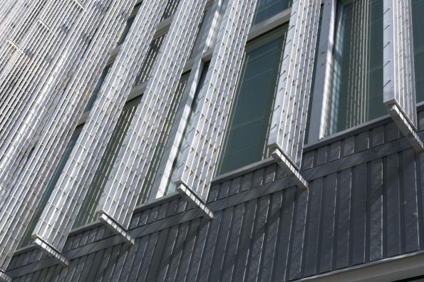 Why vertical louvers are better than horizontal ones?